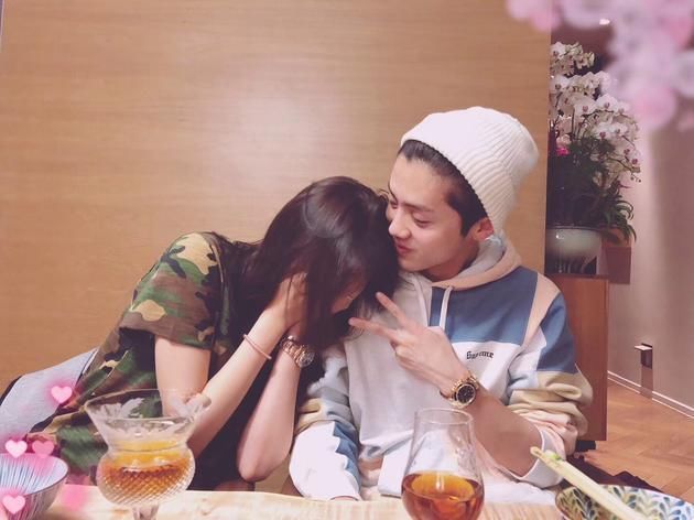 小鲜肉齐聚今年春晚,但她一出现,大家纷纷说关电视!