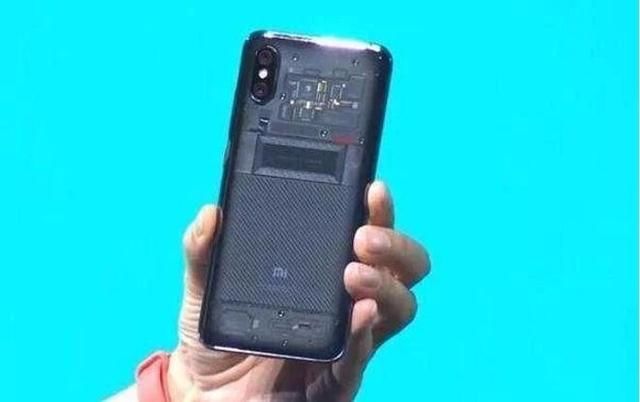 小米8探索版发售确定!雷军表示不耍猴,但我们