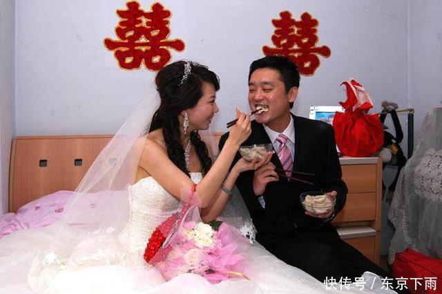 接继母到城里养老,不小心看到继母的短信,我果