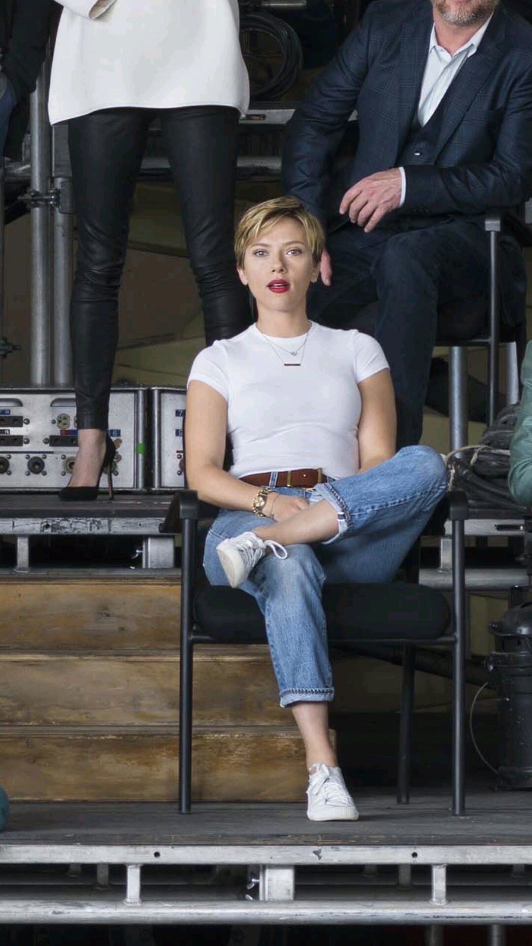 从漫威十周年大合影中看出谁最受欢迎,谁又是