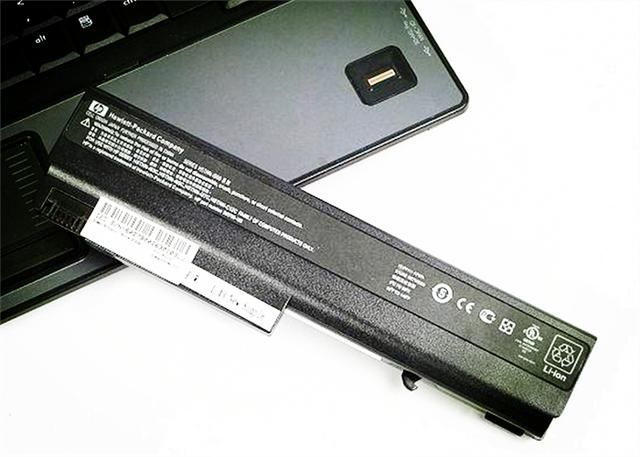 笔记本电脑一直充电好吗?结果出乎你的意料,看