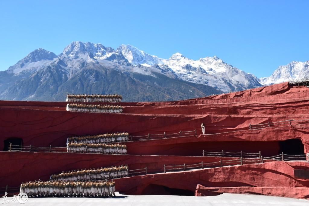 实拍丽江古城,玉龙雪山最美的那些角落,宛若一