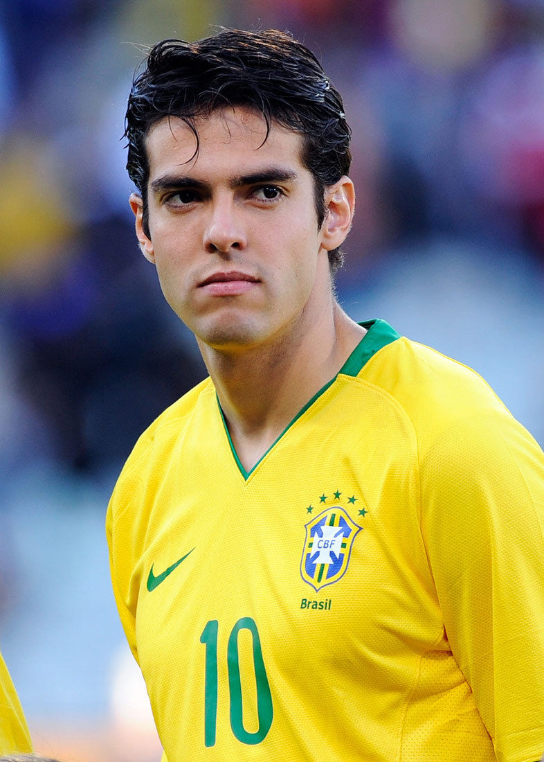 十大最帅足球运动员,有你喜欢的吗?