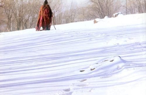 87版红楼梦结局,贾宝玉落魄,最后一幅景象令人