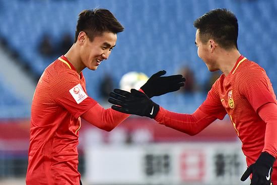 里皮给韦世豪点赞!阿曼主帅:中国有这样的天才