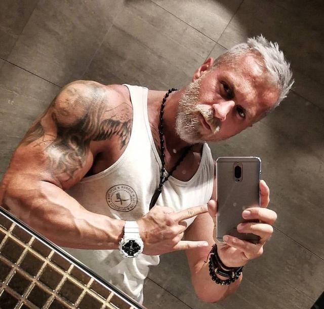 颠覆你对肌肉男的认知,型男和猛男的区别,8张图告诉你一切