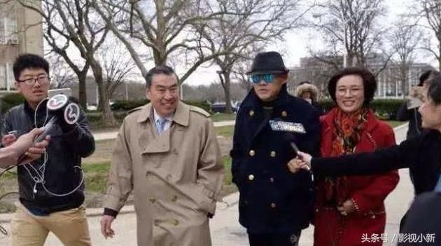 周立波美国打官司,花费天价才赢得胜诉,三任律