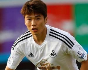 韩国足球历史最佳阵容,20世纪亚洲最佳球员领