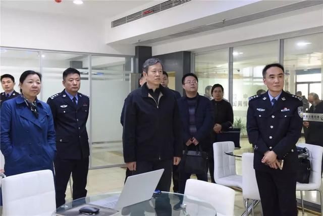 省委政法委副书记杨光荣率队赴长沙县公安局开