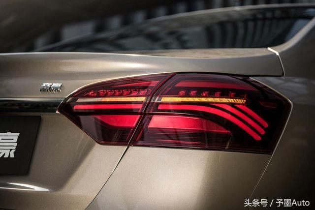 国产车中的销量担当!吉利帝豪如何对抗朗逸、