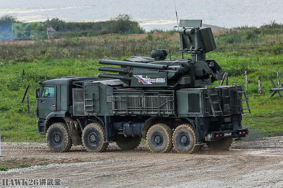 “铠甲-S”防空系统。