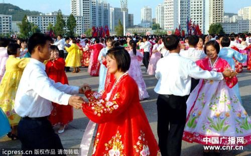 庆五一广场舞表演晚会的通知