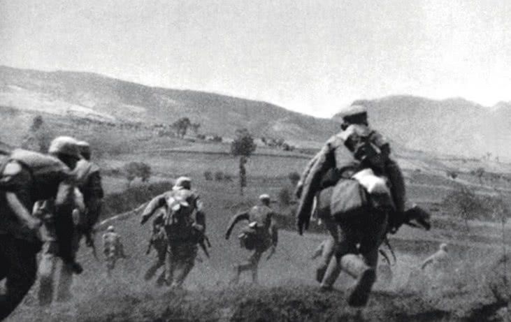 二战中国实力不强,为何德军总拉我们加入法西