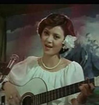 24岁嫁豪门生5胎难敌小三,如今61岁的她逆袭成贵妇 24岁嫁豪门生5胎难敌小三,如今61岁的她逆袭成贵妇