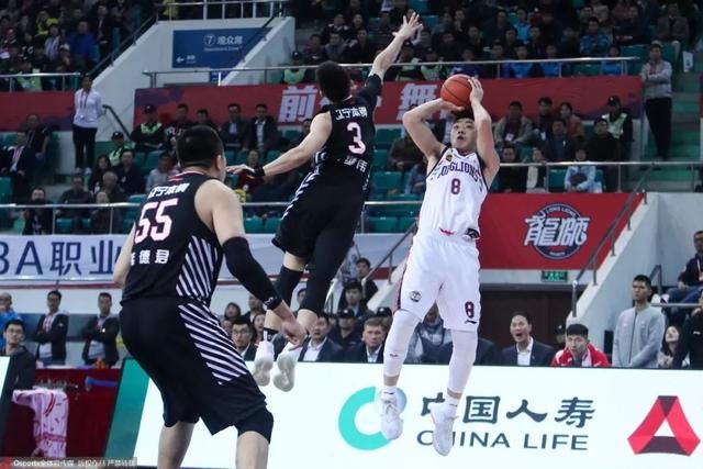 公告新赛季CBA联赛常规赛分组正式公布,常规