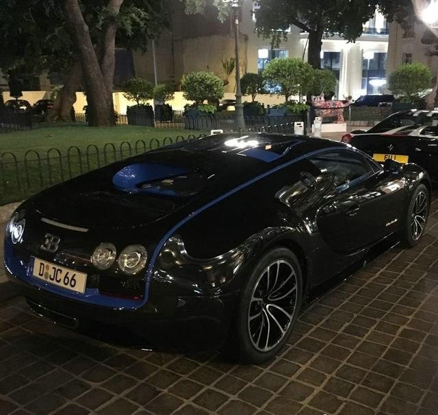 第一人!中国神秘富豪开4千万布加迪逛摩纳哥