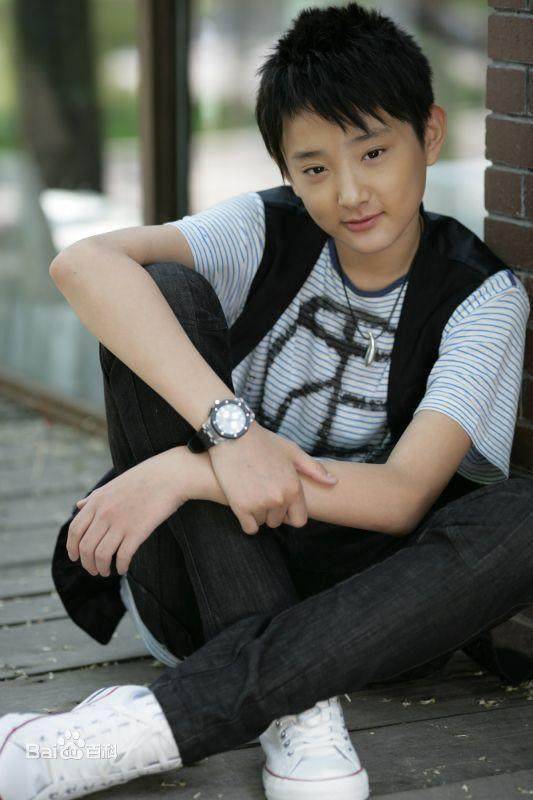 同演宝玉的他们命运殊同,于小彤为何不火