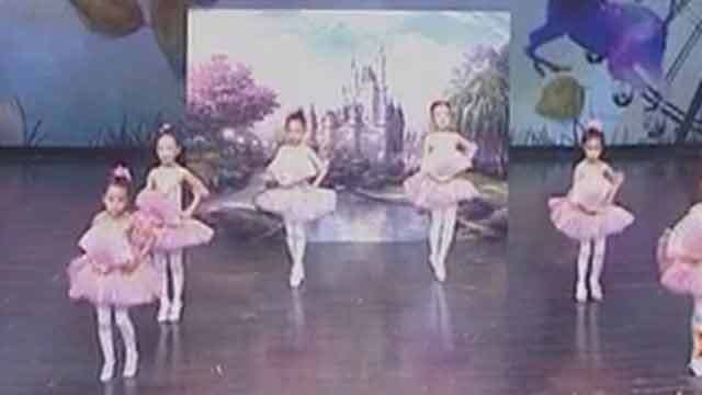 灵动活泼 萌宝带来舞蹈《爱舞之梦》