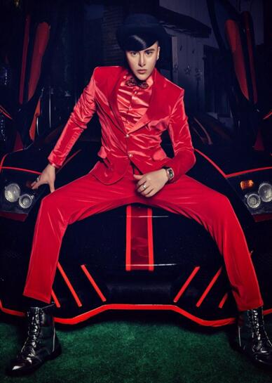 李子佳自传明年有望开拍 吴京彭于晏受邀