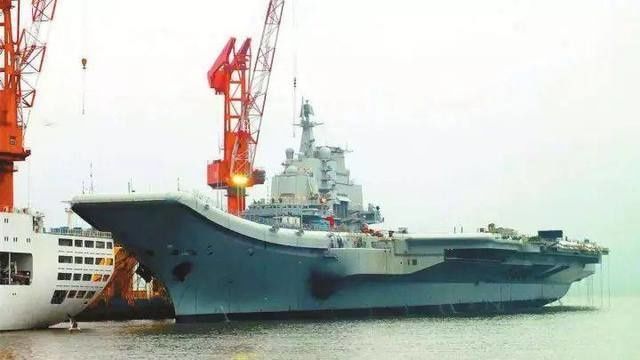 香港媒体重大报道,国产航母离港海试!需要完成