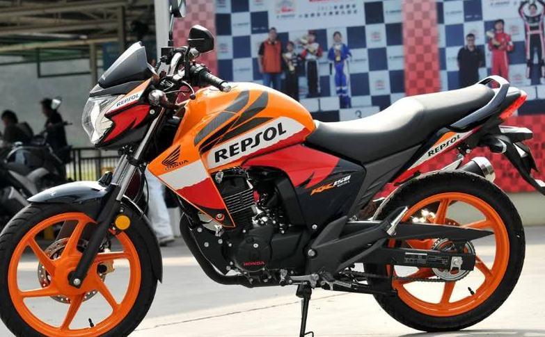 想选择一款家用,排量在150cc,性能优异的摩托