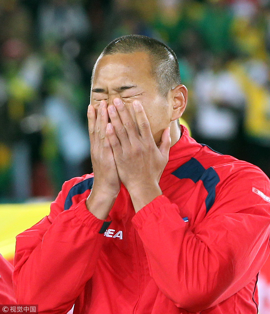 2010年6月15日，南非开普敦，2010世界杯小组赛G组首轮，巴西Vs朝鲜，郑大世哭泣。