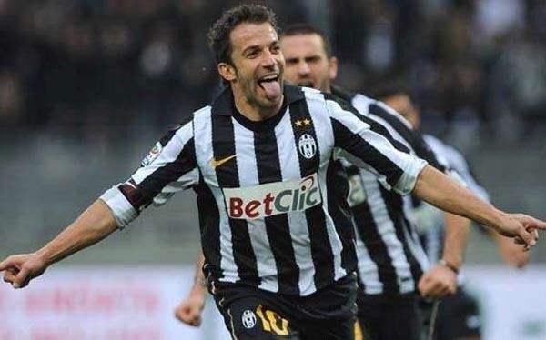 盘点足球史上最强十大任意球大师,第一名居然