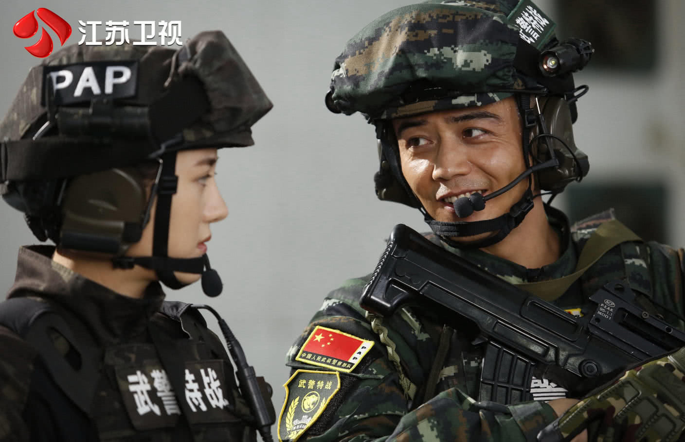 今晚看啥特种兵原班人马打造《利刃出击》