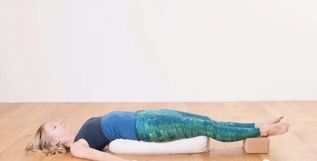 阴瑜伽的7个体式打开脉轮