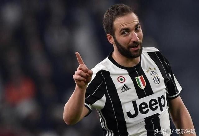 伊瓜因转会米兰,竟然不是给C罗腾位置