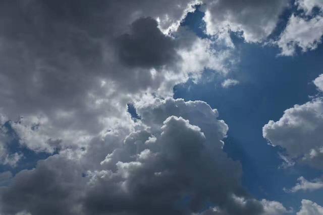 星皓摄影:每一朵云都是有质感的,都是有变化的