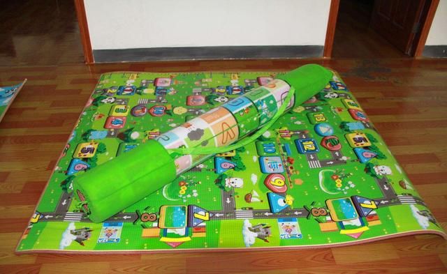 三岁男孩甲醛胺过敏,丧失生育能力:选择爬行垫