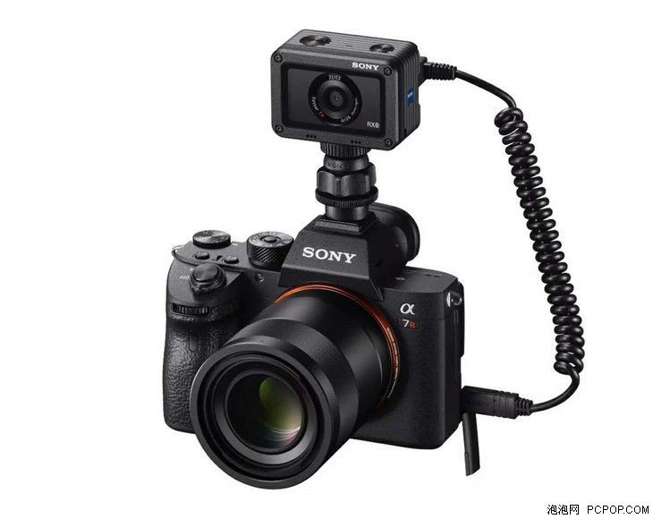 索尼发布黑卡RX0的快门连接线 更方便双机位