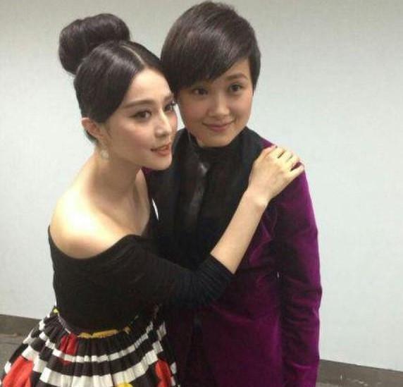 娱乐圈真正的好闺蜜,周迅结婚她哭了,她直接送