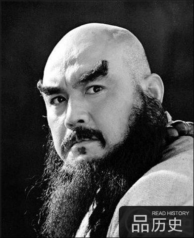 鲁智深本来名字叫鲁达,智深是他后来当和尚的法号.