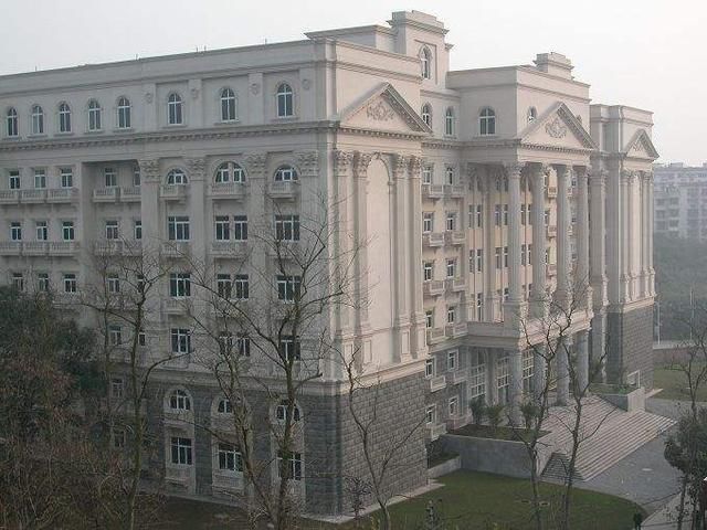 西南地区的211大学,网友:学科数量多,但冷门学