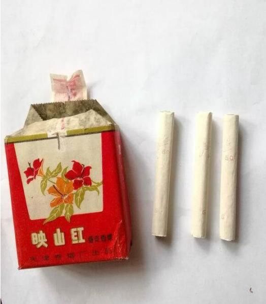 30多年的香烟留到现在什么样?听说口感就像烧