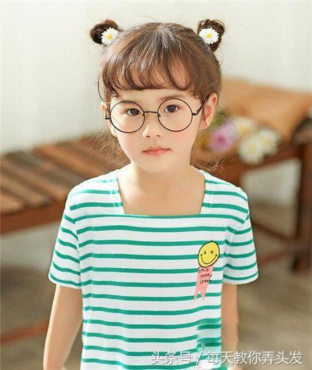 12款简单易学的小女孩扎发发型!