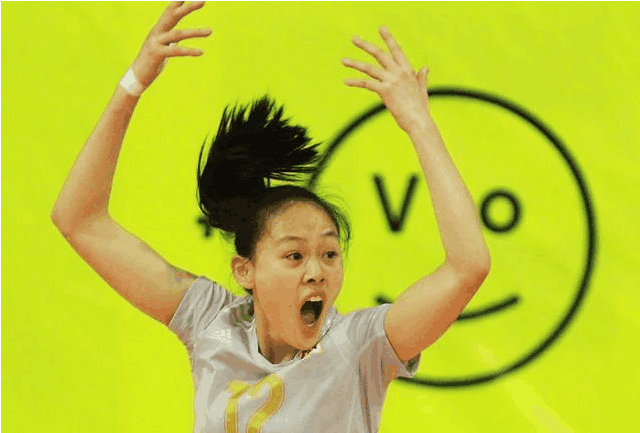 亚俱杯半决赛, 江苏女排和泰国春武里的比赛, 江