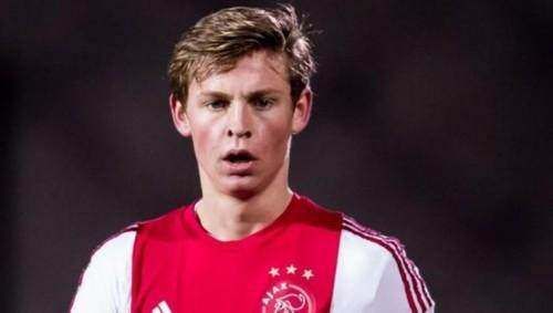 《每日体育报》:巴萨接近签下弗朗基·德容