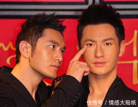 明星对待自己的蜡像:吴磊抠嘴,赵丽颖强吻,鹿晗