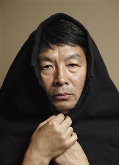 冯小刚刘震云齐怼崔永元,网友:范伟现在就差你