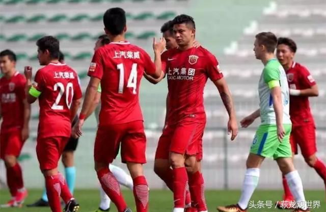 上港4场狂轰16球失1球热身之王;梅县有意孔卡