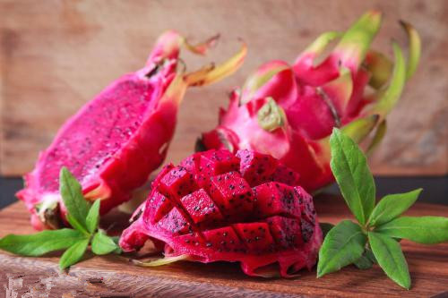 简单挑美味选火龙果方法