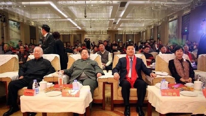 李讷,王景清出席纪念父亲诞辰125周年活动