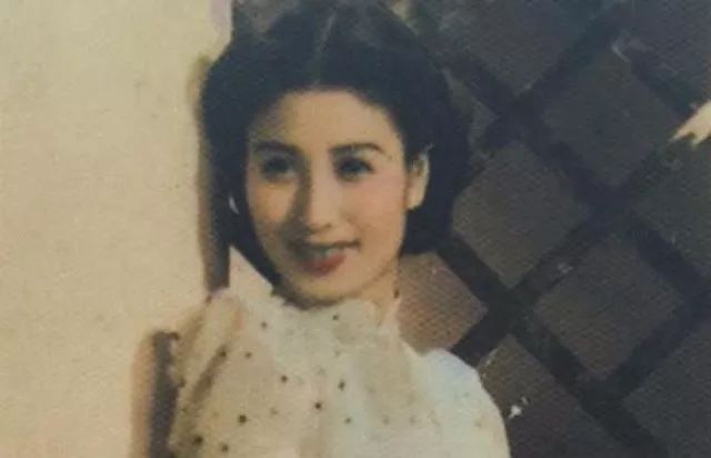 牺牲最大的爱国女特工：以色诱敌换取情报  26岁死于汉奸之手