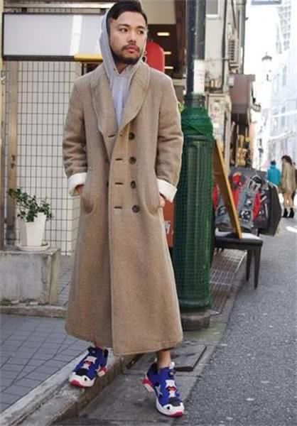 日本人为什么个子矮小腿还不直?日本专家:这全