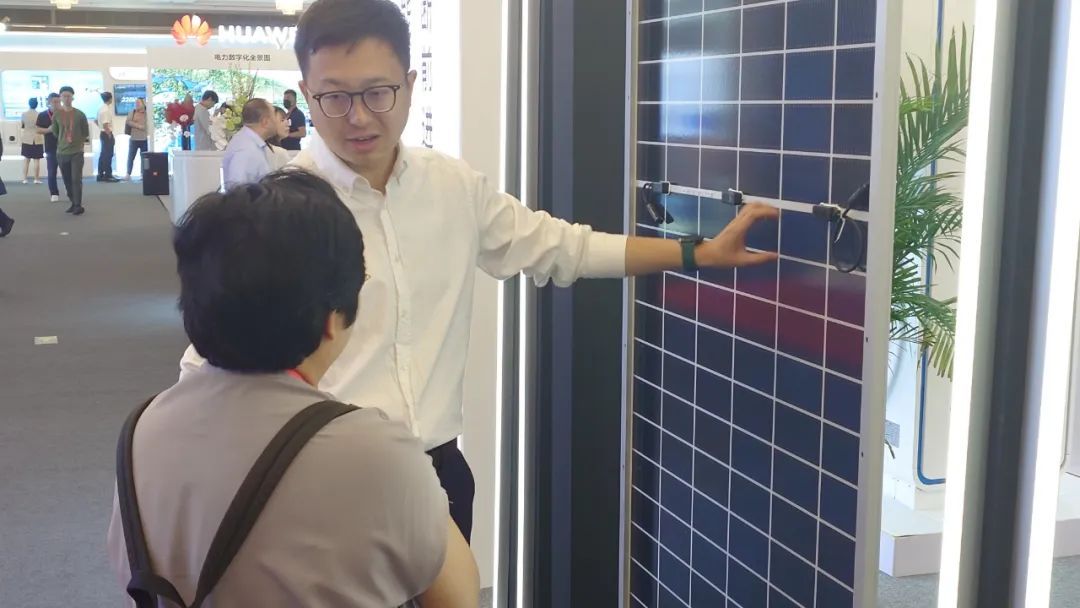 聚焦能源转型高层论坛丨室内室外双展区，展示能源领域最新科技成果_北京时间