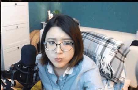 斗鱼一姐素颜遭逆子爆光!我陈一发不要点面子