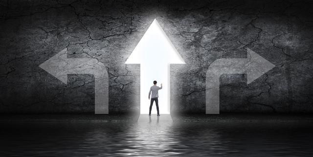 大公司裁员、小公司倒闭,择业该如何选择?